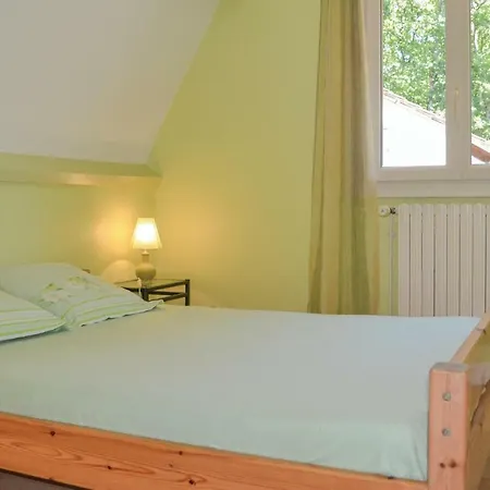 Holiday Laubanie Est Ferienhaus Saint-Georges-de-Blancaneix